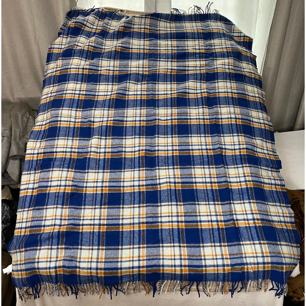 Pendleton Tillamook Blue Plaid Wool Motor Robe Leather Carrier 52in x 66in NEW